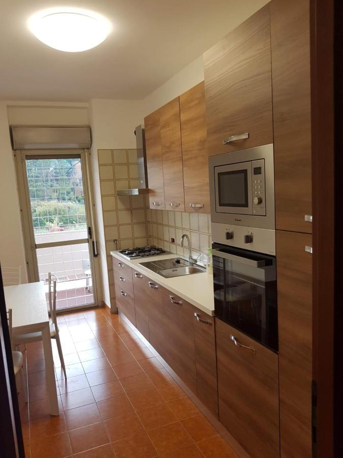 Апартаменти Casa Stazione Magliana Рим Екстер'єр фото